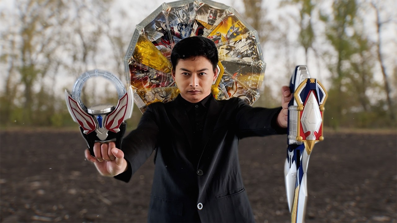 Fusion of 12 Ultimate Ultraman: Mebius Grand Infinite Form Transformation