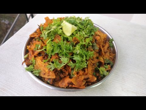 Roti ka Chura | Leftover Chapati Recipe | Instant Breakfast Recipe | Indian Flatbread Stir Fry