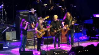 Willie Nelson, Kris Kristofferson, Shooter Jennings and Jamey Johnson // "Highwaymen"
