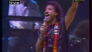 LIONEL RICHIE - Se La (Live)