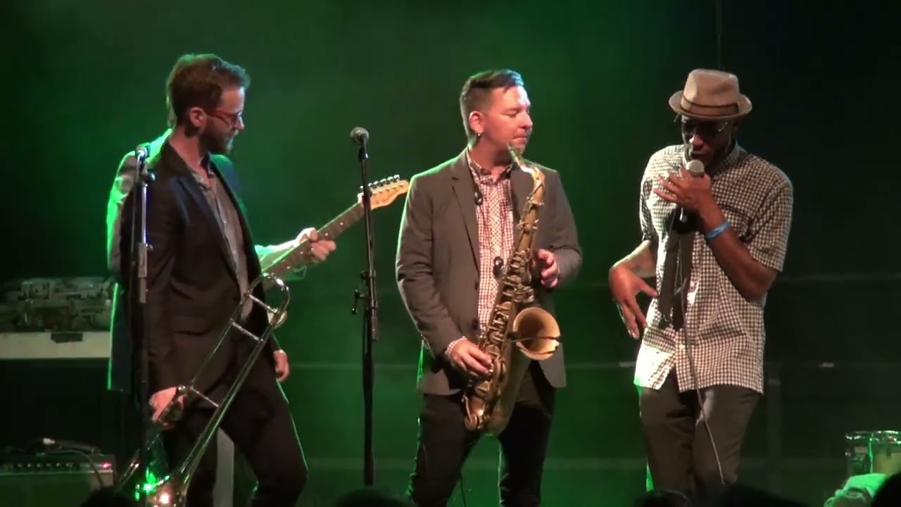 Eastern Standard Time - It's Alright (live at Freedom Sounds Festival 2019)
