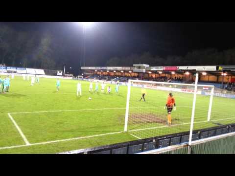 Penalty Rhys Murphy voor Telstar tegen Dordrecht