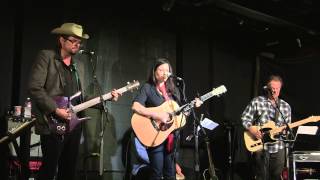 Shannon McNally & Greg Leisz - Bohemian Wedding Prayer - Live at McCabe's