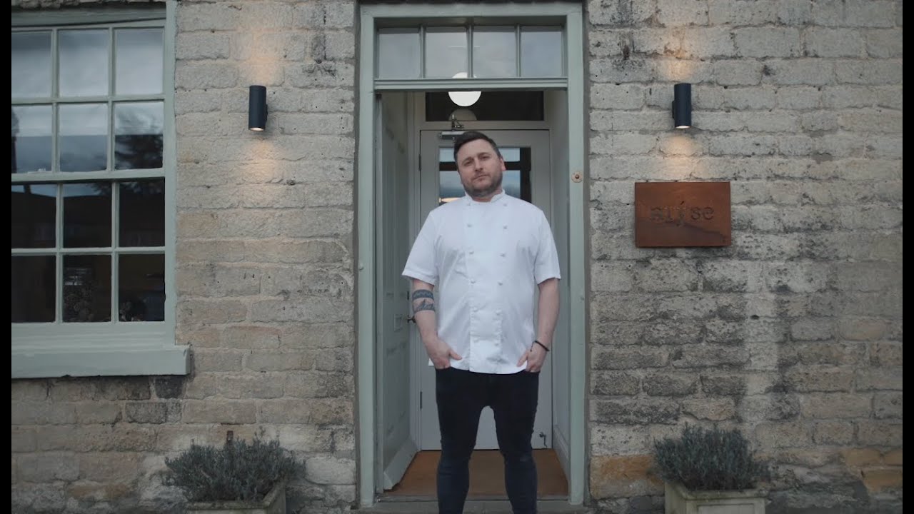 Nuove stelle Michelin: il ristorante Mýse dello chef Joshua Overington