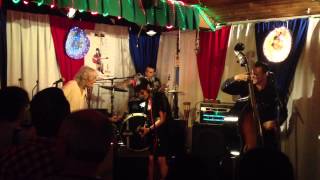 Rosie Flores - Hot Dog