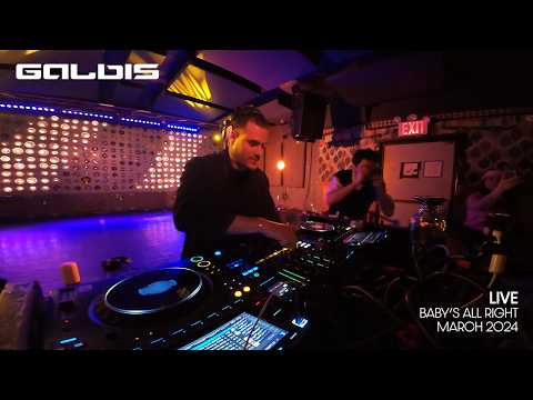 Playing Massive x Lamento Boliviano at a club in Brooklyn, NY