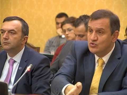 REFORMAT NE SHENDETESI NUK BIND DEPUTETET, BEQAJ DEBAT NE KOMISIONIN E EKONOMISE LAJM