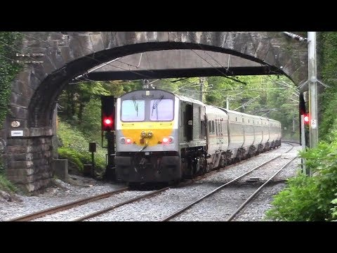 Irish Rail 201 Class Locomotive + Enterprise Train - Killester Station, Dublin