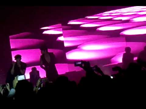 [FANCAM] SORRY SORRY - SUPER JUNIOR @ SINGAPORE GALAXY S SHOWCASE