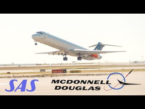 SAS Maddog MD-82 powerful take off