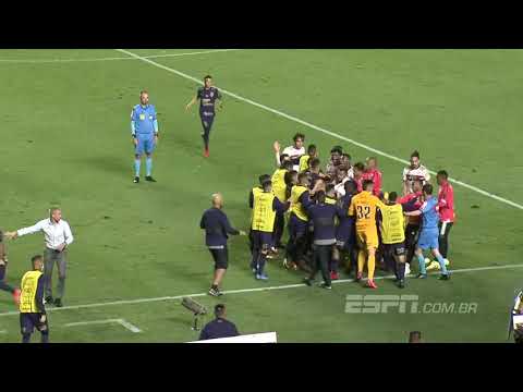 São Paulo x Corinthians: Confusão no Morumbi! Du Queiroz faz bela jogada, Liziero derruba garoto e..