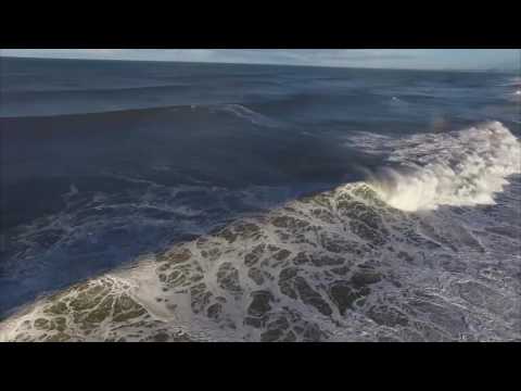 Big Wave Surfing Gold Coast - Tow in Surfing after the big storm