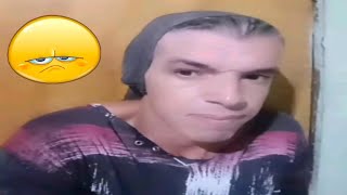 Ele acha que tem 17 anos....KKKKKKK (Manjei Mesmo)