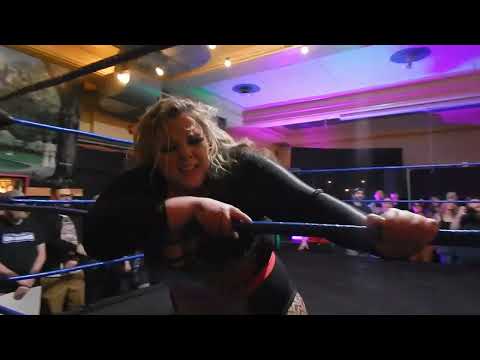 Wayne Juggs vs Maddison Miles