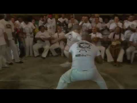 Grande Mestre Suassuna e Mestre Tamandua