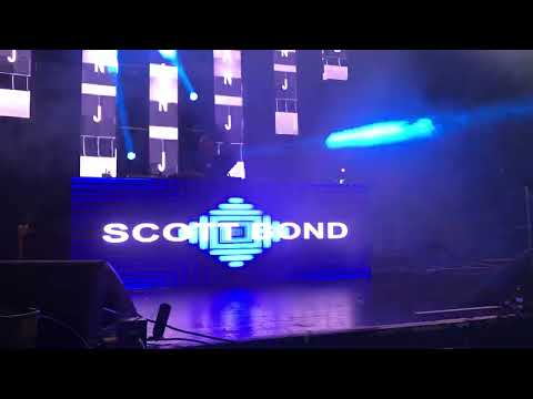 Scott Bond plays Rank 1 'Airwave' @ Back to the 90s // o2 Academy Bournemouth