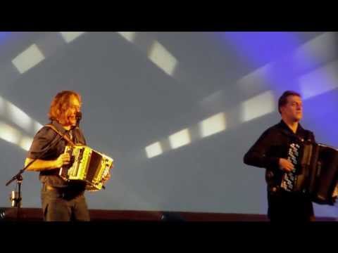 Jarek Nohavica - Já chci poezii, Pochod marodů