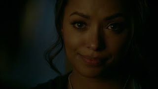 The Vampire Diaries: 8x10 - Bonnie hugs Damon, he tells her what he wrote in the letter [HD]