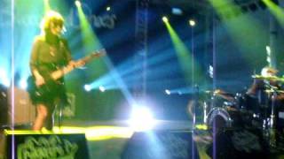 Blood Red Shoes - You Bring Me Down @ Pukkelpop 2009