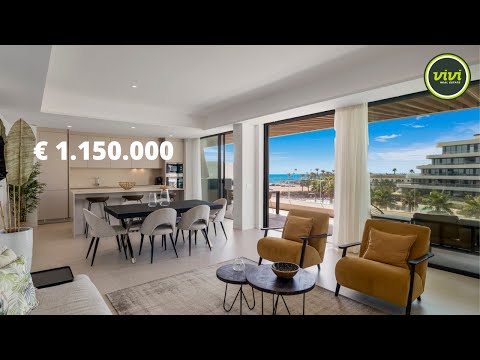 Beautiful Luxury apartment First Line Beach