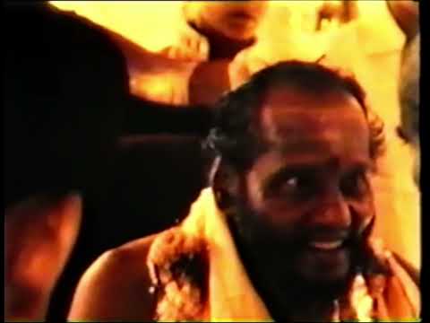 Ek Mastana Jogi aaya re- Baba Muktananda