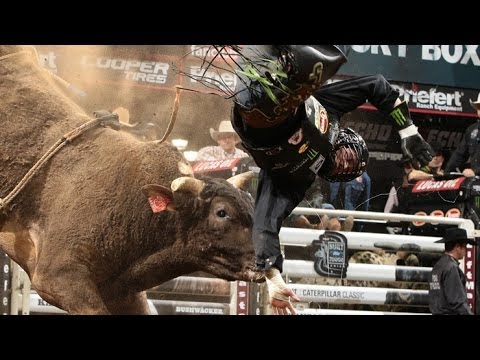 WRECK: L.J. Jenkins flips off of Long John (PBR)