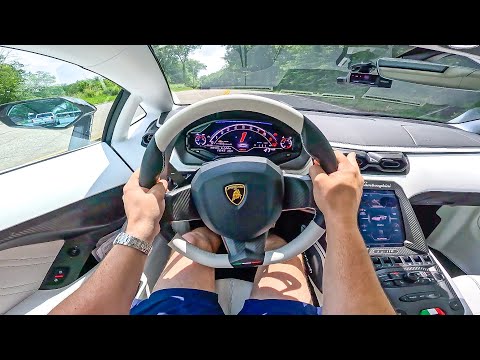 0-60 MPH In 2.5 seconds - What It's Like to Drive a 2022 Lamborghini Countach (POV)