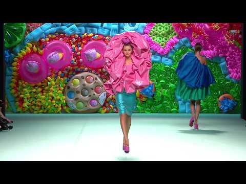 AGATHA RUIZ DE LA PRADA MBFWM PV2018