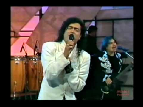 Industria Del Amor, Rosas Rojas