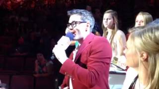 Bobby Introducing Carrie Underwood