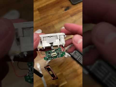 Tear down Apple AirPods Pro - What’s inside the case.