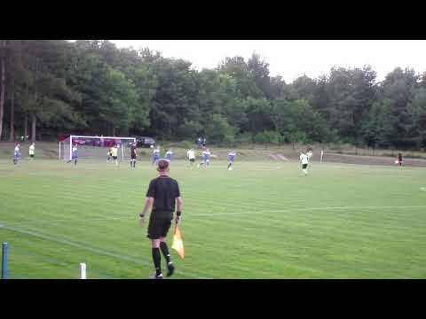 13.08.2020 r. Start Brzóza Stadnicka - Strug Tyczyn Sebastian Nowiński ściąga pajęczynkę