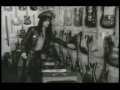 Tracii Guns, L.A. Guns~ Cry no more