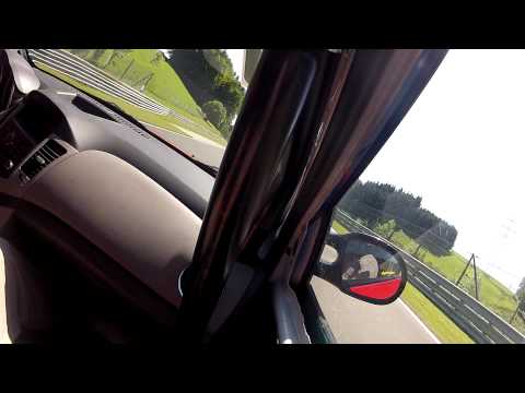 Ricardo "Black Light "  Condeixa am Salzburgring -  RennTaxifahrt mit kunde