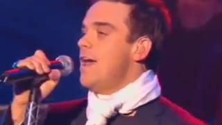 Robbie Williams live 2002 - Something Beautiful