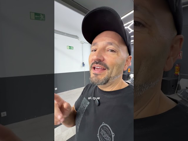 Vídeo relacionado con Magic AI Box Android Auto CarPlay,Adaptador CarPlay inalámbrico, con Estabilidad de Doble WiFi, Bloqueo Bluetooth,DriveChat Compatible con Youtube/Netflix (AD5)