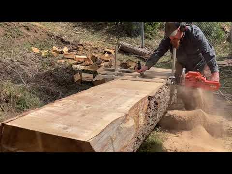 Chainsaw milling on a Granberg Alaskan mill with. Husqvarna 395XP  #chainsaw #sawmill #logging