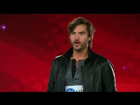 Tjuvkika: Toknervöst när Christopher möter juryn - Idol Sverige (TV4)