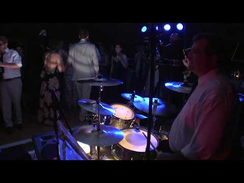 HDBB Performs The Clovers Nip Sip at Beaufort Wedding