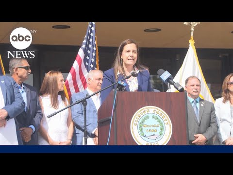 Rep. Elise Stefanik booed, heckled at NY event