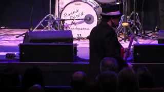 "Skyman" - RONNIE EARL & the BROADCASTERS 10-17-14