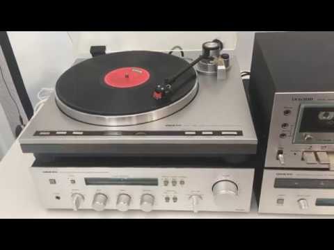 ONKYO A-7040 Amplifier + CP-1027F Turntable + TA-630D Tape + T-4040 Tuner - playing