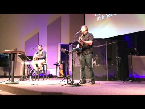 Michael Bahn & Andrea Clemente - "Pouring Out Our Praise (Lode offriamo a te)" - Live"