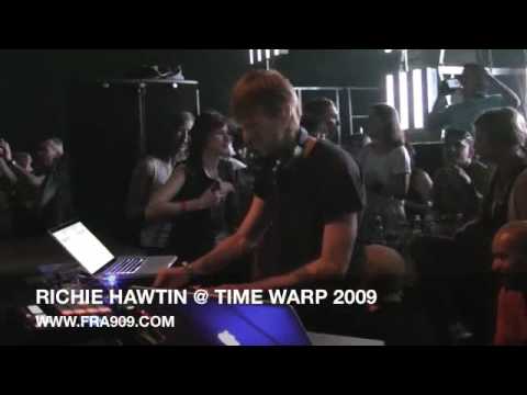 RICHIE HAWTIN "THE ALIEN" 8-) @ TIMEWARP 2009 HQ