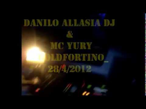 GOLD FORTINO Danilo Allasia & Mc Yuri 28/4/2012 FLUO PARTY