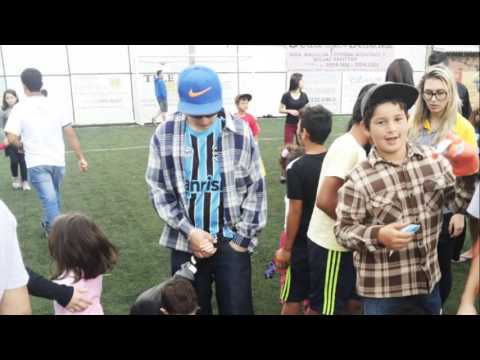 Ação de Dia das Crianças F13