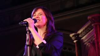 Follow you into the dark - Natalie Imbruglia.