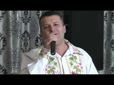 Zboara toamna frunzele