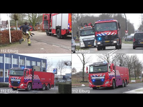 [Opkomst + Uitruk] [Grote Br.] Vele brandweervoertuigen met spoed naar een grote brand in Harderwijk