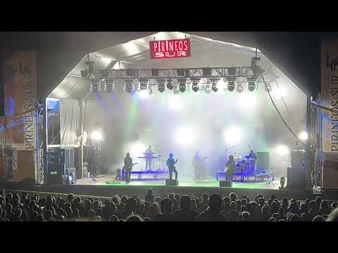 Macaco - Vivela a tu manera directo en Festival Pirineos Sur
